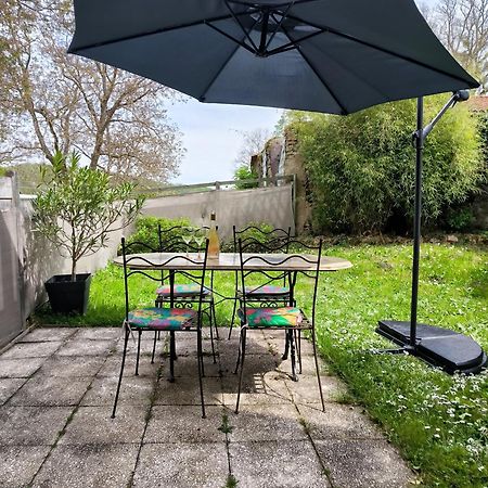 Gites Le Vieux Vinzelles Волвик Екстериор снимка