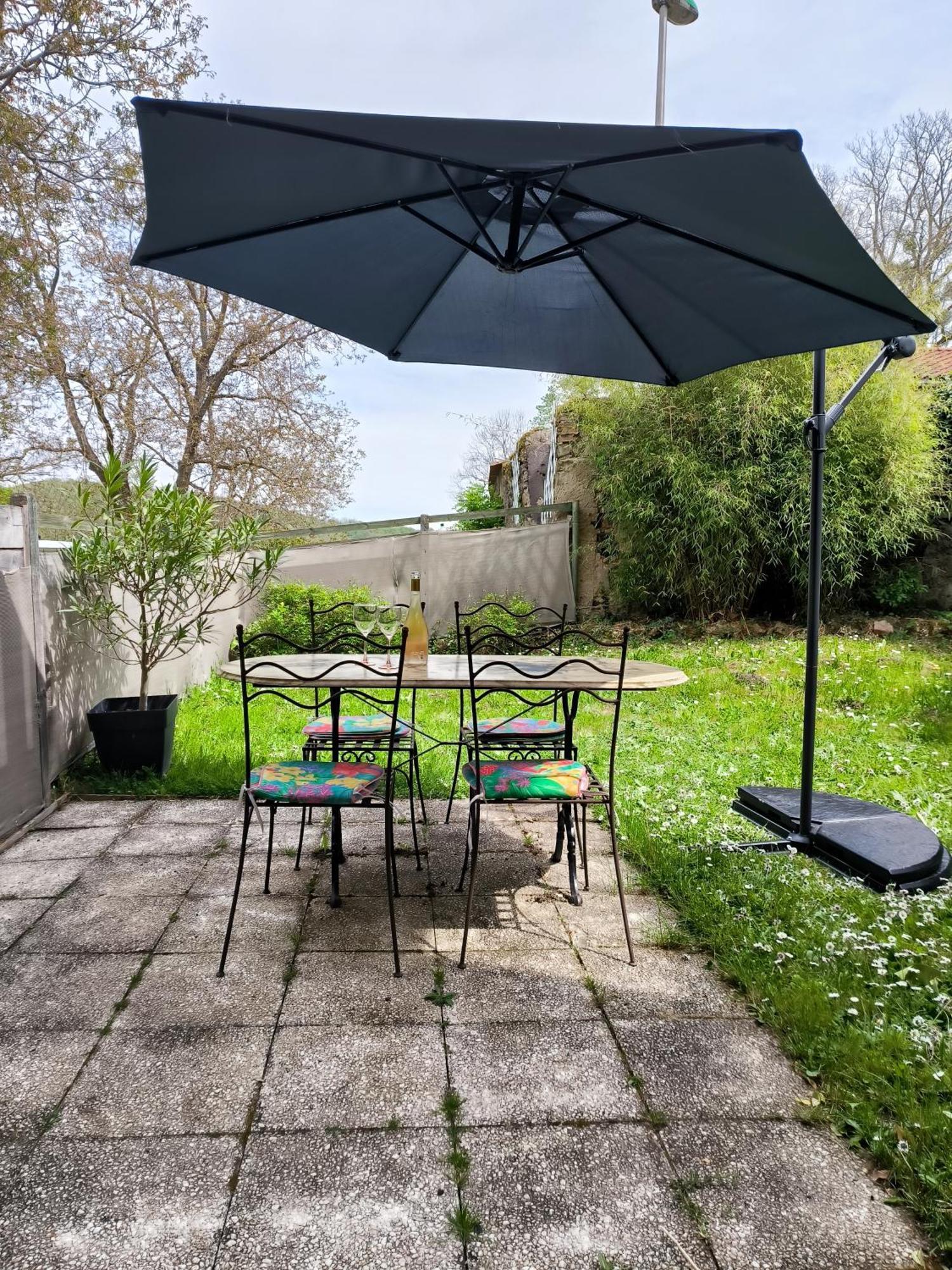 Gites Le Vieux Vinzelles Волвик Екстериор снимка